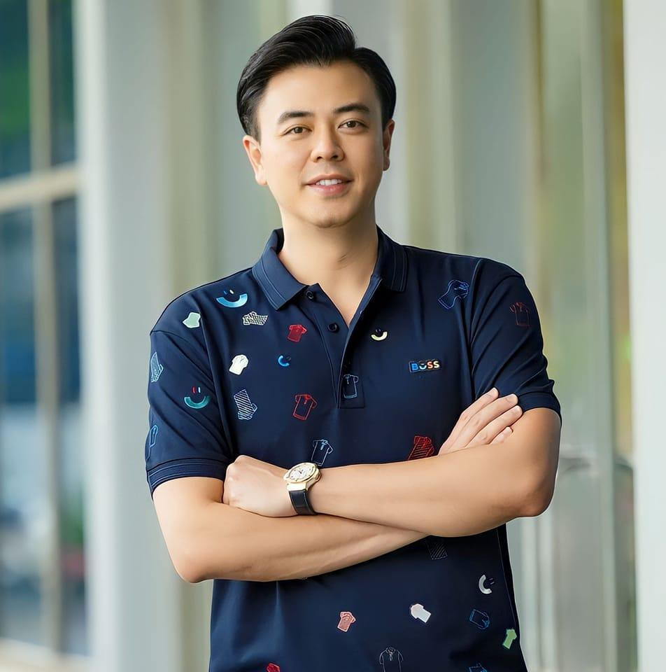 Cuộc sống viên mãn, sự nghiệp thăng hoa ở tuổi 40 của MC Tuấn Tú-2