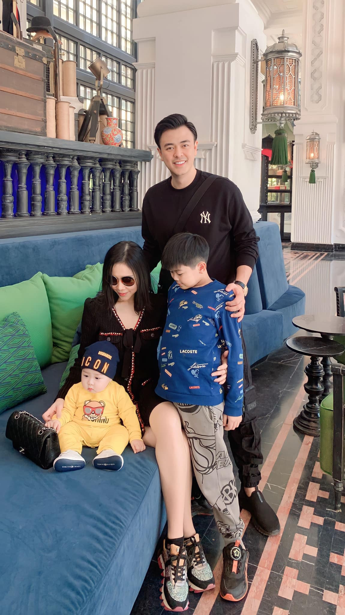 Cuộc sống viên mãn, sự nghiệp thăng hoa ở tuổi 40 của MC Tuấn Tú-10