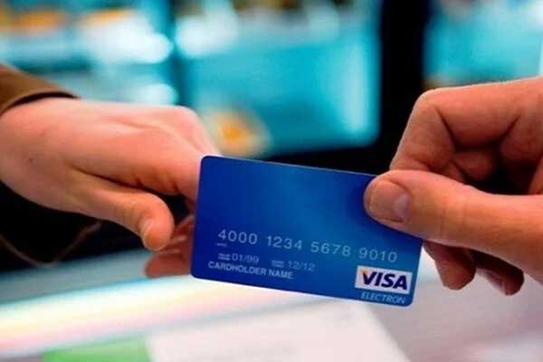 Đến cảnh sát báo án lừa đảo mới ngã ngửa biết mình đang bị truy nã tội lừa đảo-1