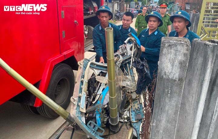 Phi công an toàn sau vụ máy bay quân sự rơi ở Quảng Nam-3