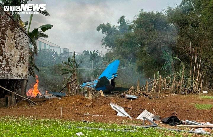 Phi công an toàn sau vụ máy bay quân sự rơi ở Quảng Nam-1