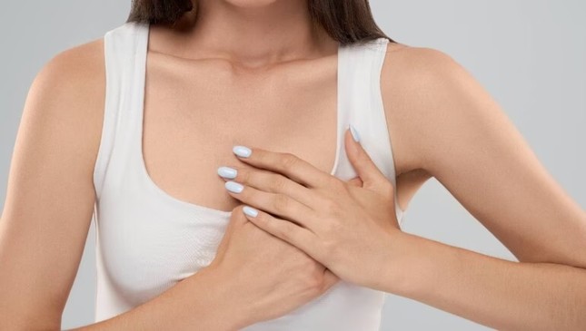 Đau vòng một trước kỳ ‘đèn đỏ’ là triệu chứng ung thư vú?-1