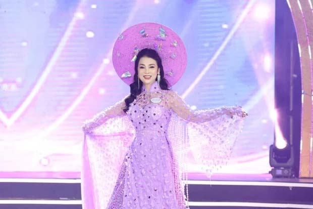 Nữ giám đốc bị bắt vì bảo kê” xe tải: Là Á hậu 1 cuộc thi người đẹp-1