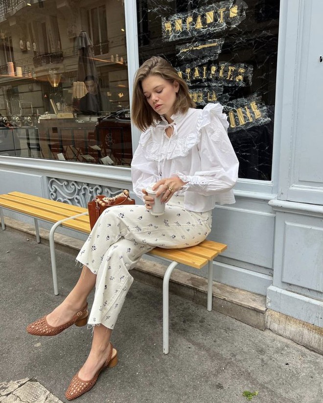 Tham khảo 5 kiểu áo sang trọng của phụ nữ Pháp để diện Tết-9