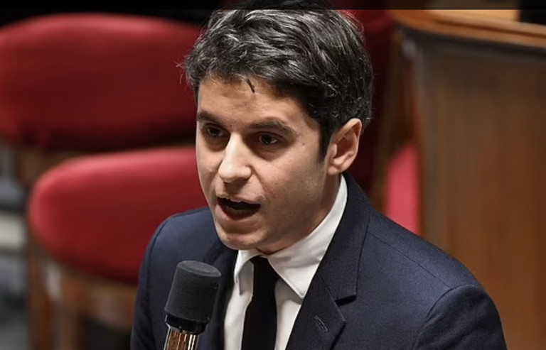 Hình ảnh vẻ đẹp trai, lịch lãm của tân Thủ tướng 34 tuổi, trẻ nhất lịch sử Pháp-7