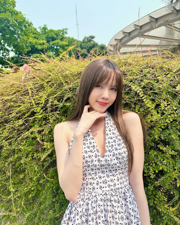 Phản ứng gây chú ý của Thiều Bảo Trâm hậu bị chỉ trích đăng ảnh hở bạo, khoe body quá đà-6