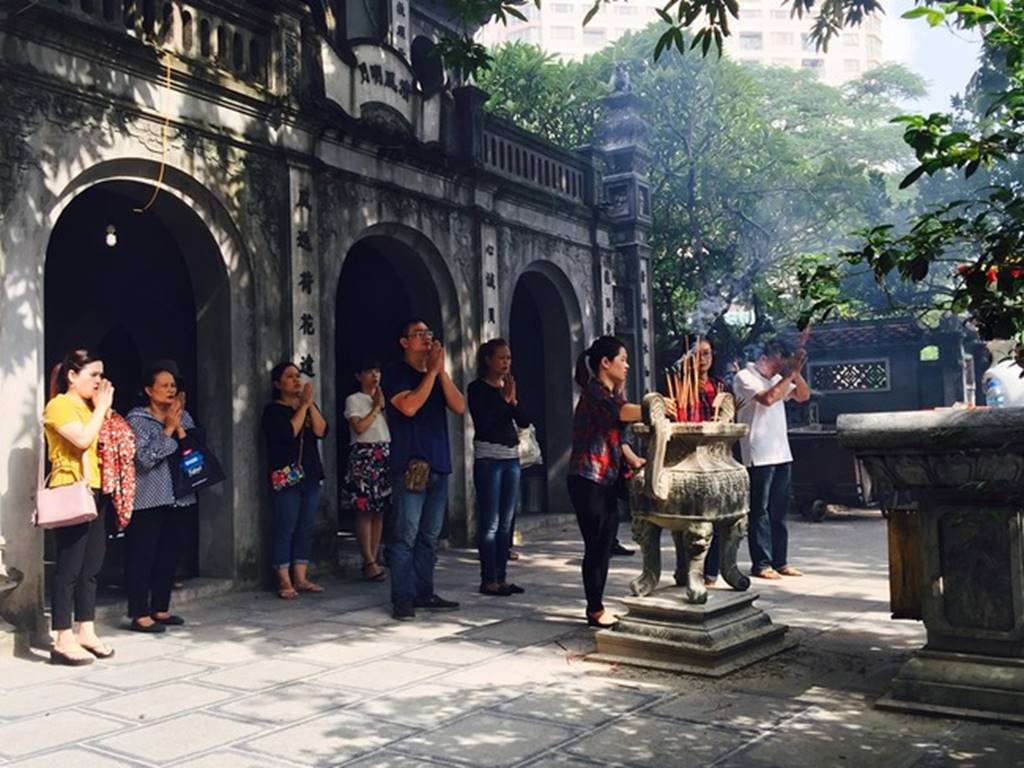 Tháng Chạp đến là thấy không khí Tết, dân gian thường làm gì để lấy may trong tháng cuối cùng của năm?-1