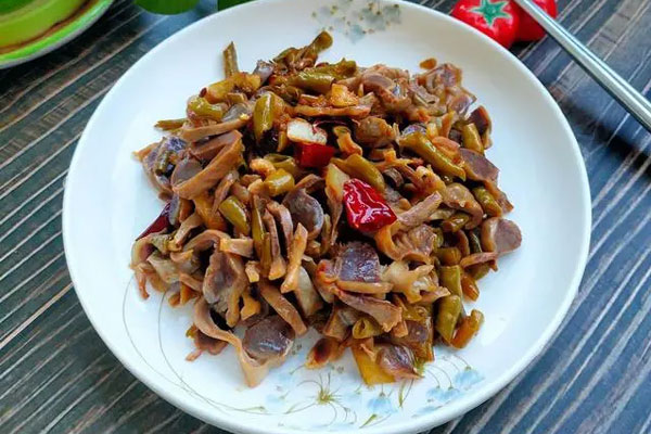 Đổi mới thực đơn cho cả gia đình bằng món ngan cháy tỏi đơn giản, phù hợp cho những ngày mưa-7