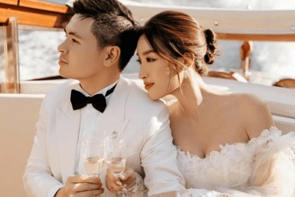 Ông xã doanh nhân khoá môi Đỗ Mỹ Linh, có hành động chú ý với con gái-6