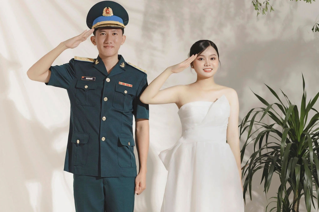 Cặp đôi nên duyên nhờ quán tạp hóa, rước dâu 10 bước chân do 2 nhà sát vách-1