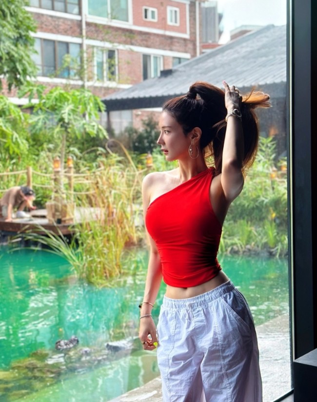 Chiêu thức giúp thần Vệ Nữ” Hàn có eo con kiến dù ăn như hùm-1