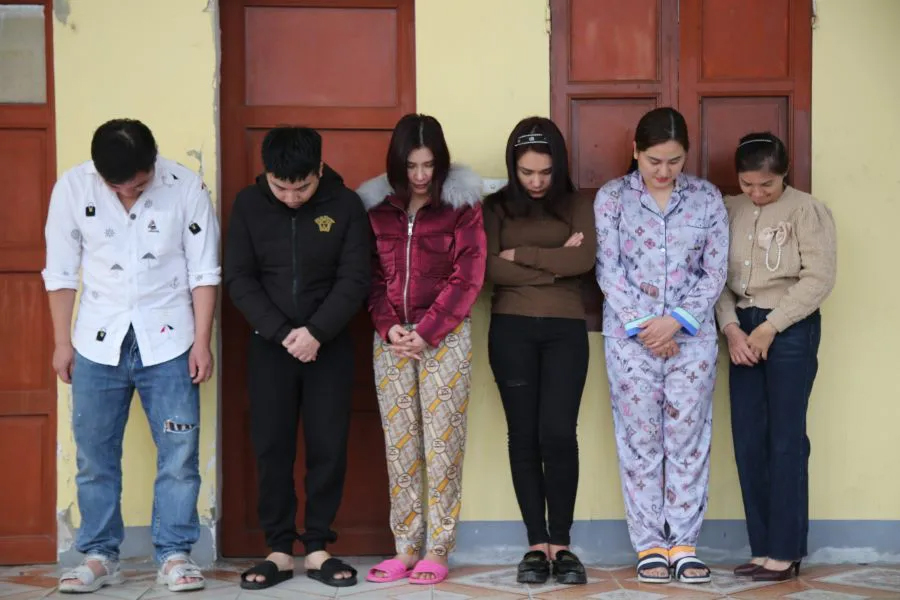 Nhiều cô gái trẻ tham gia đường dây đánh bạc hơn 500 triệu đồng/ngày-1