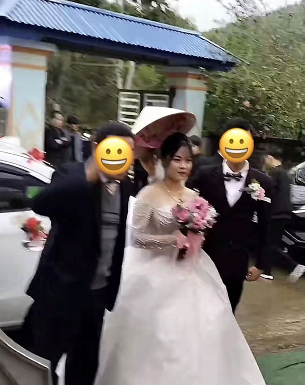 Xuất hiện hình ảnh được cho là Phúng Phính Hà Giang đã lên xe hoa-2