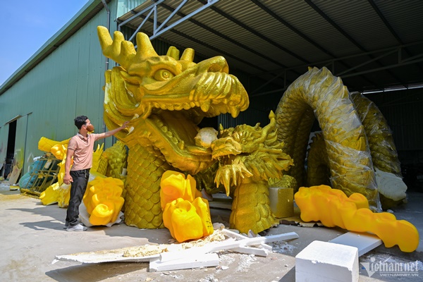 Muôn kiểu linh vật rồng gây sốt mạng trước Tết Giáp Thìn 2024-8