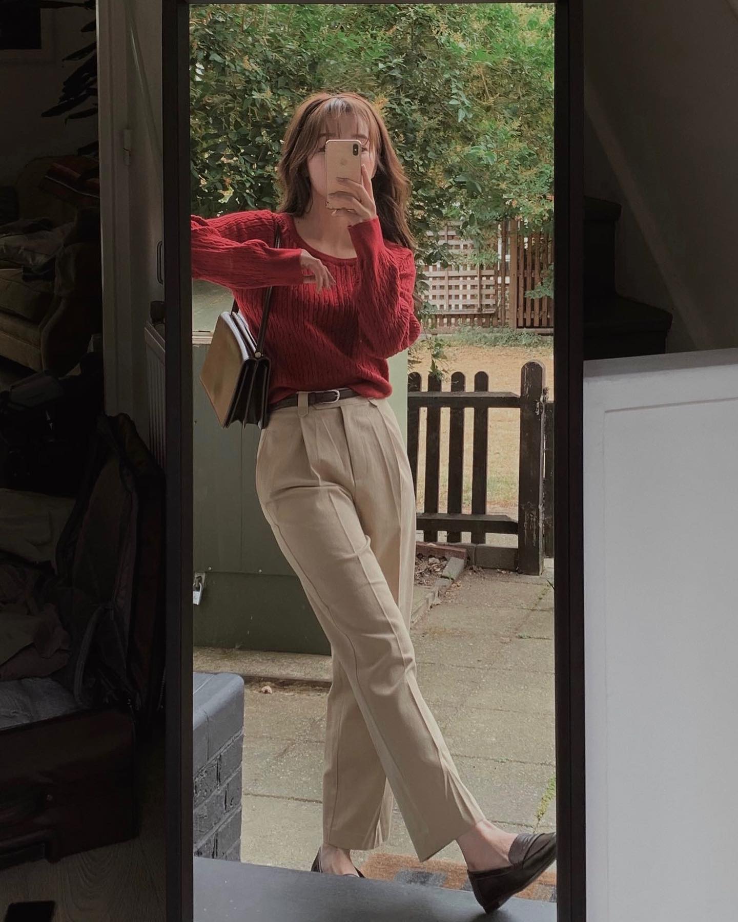 4 kiểu quần tôn chân thon dài, nàng có chiều cao khiêm tốn nên sắm diện Tết-6