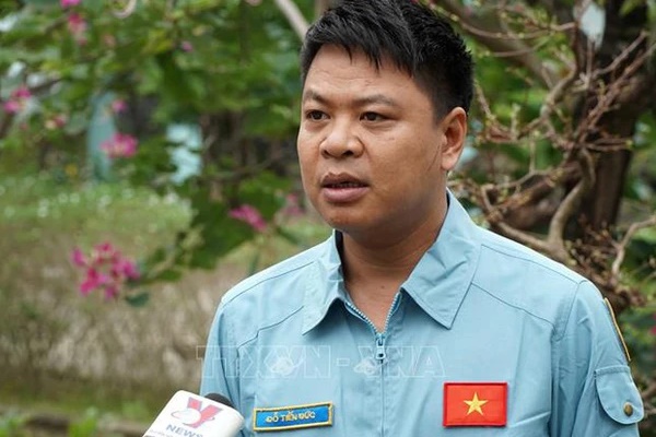 4 kiểu giày dép được hội mỹ nhân BLACKPINK lăng xê nhiều nhất lúc này-10