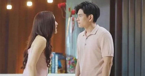 Đến thăm mẹ chồng ốm, cô vợ giàu quyết ly hôn sau khi nghe lén được cuộc nói chuyện trong phòng ngủ-2
