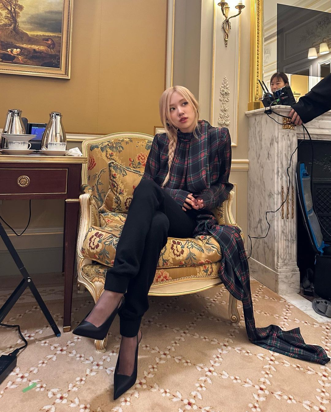 4 kiểu giày dép được hội mỹ nhân BLACKPINK lăng xê nhiều nhất lúc này-9