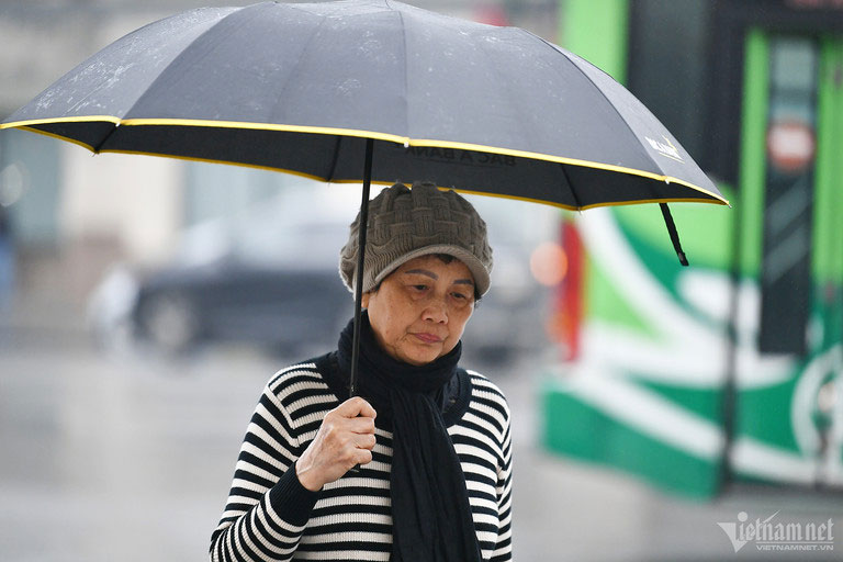 Miền Bắc mưa rét lai rai trước khi đón không khí lạnh mạnh-1