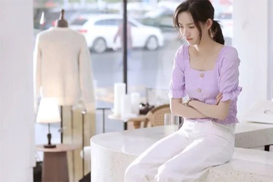 Câu nói bất ngờ của chồng cũ khiến người vợ cảm thấy xấu hổ sau 2 năm gặp lại