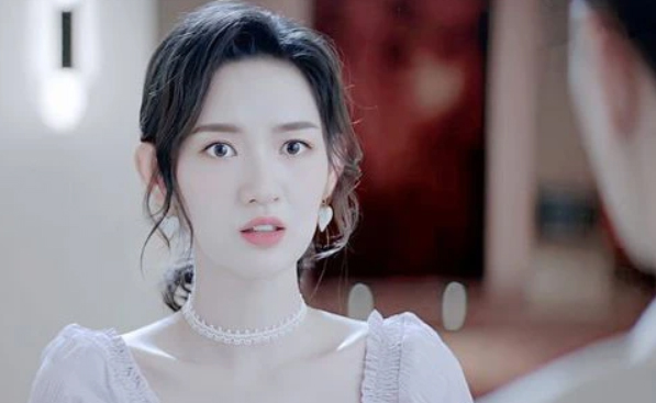 Câu nói bất ngờ của chồng cũ khiến người vợ cảm thấy xấu hổ sau 2 năm gặp lại-1