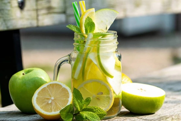 Chuyên gia tiết lộ: Ăn 2 loại trái cây có tính kiềm trước khi đi ngủ, gan sạch như được rửa bằng nước-1