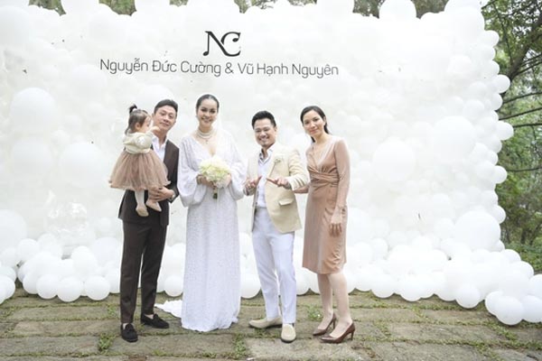 Hôn nhân viên mãn của MC Anh Tuấn bên bà xã xinh đẹp kém 14 tuổi, từng dự thi hoa hậu-7