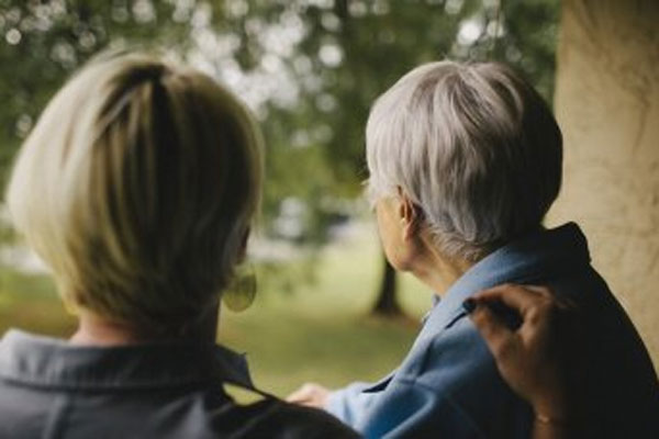 Tôi sợ vợ sẽ xa lánh khi biết nghề nghiệp của mình-2