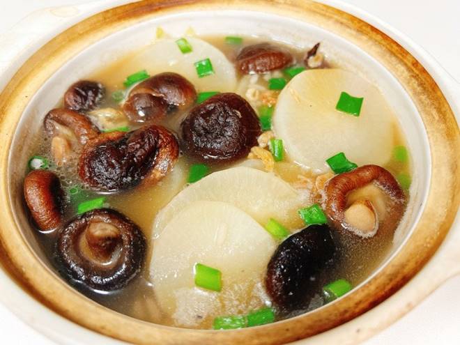 Củ này được ví như nhân sâm mùa đông, đem nấu canh với nấm siêu ngọt ngon-9