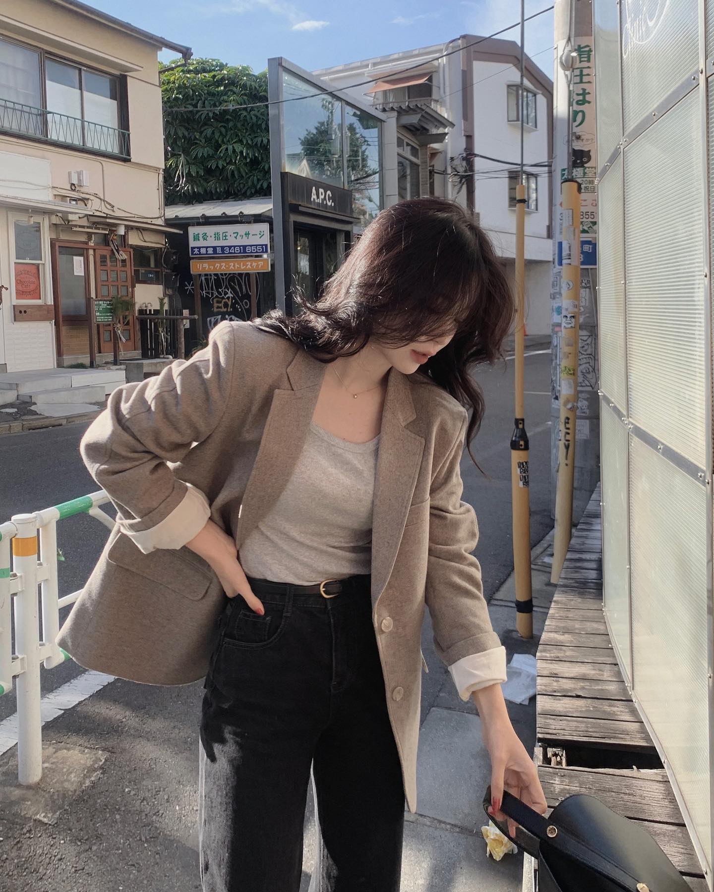 5 kiểu áo khoác phù hợp để mặc với quần jeans-1