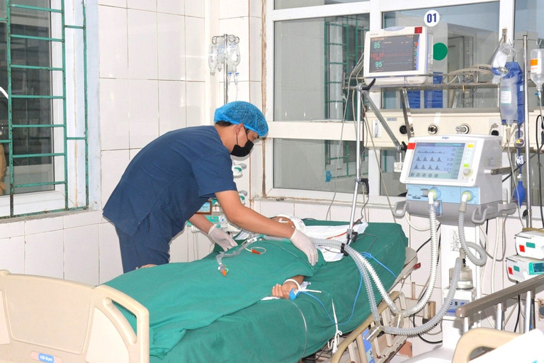 Học sinh lớp 9 bị đánh hội đồng đến chấn thương sọ não-1