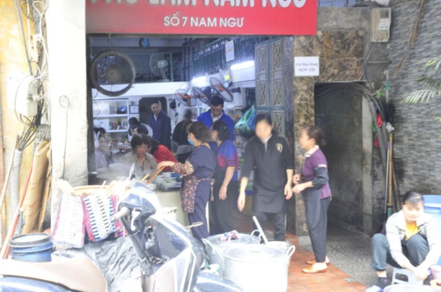 Tiktoker đi xe lăn tố bị chủ quán phở đuổi: Cô ấy hằn học, hỏi: Ăn 1 bát à”, tôi đâu muốn chọn thân thể này?”-2