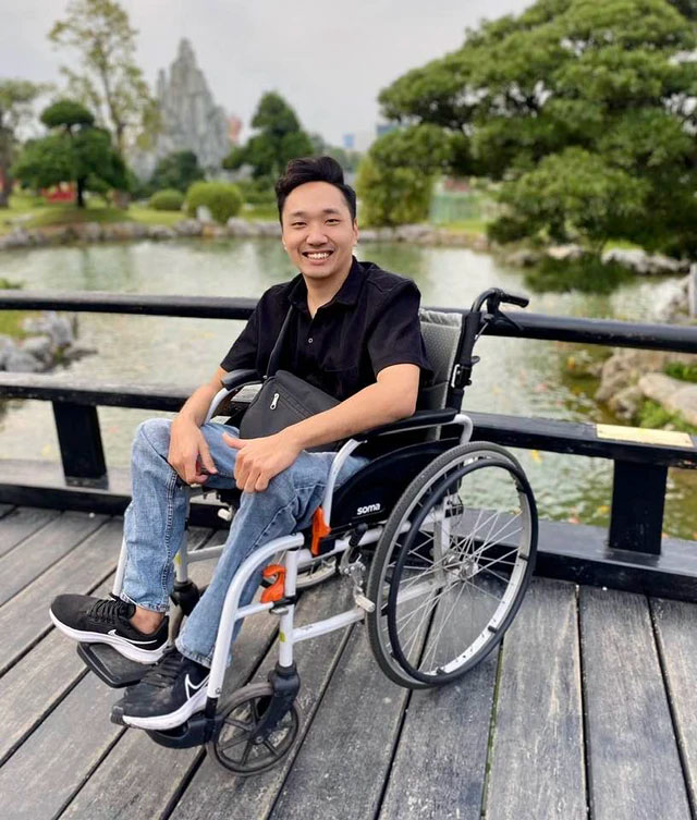 Tiktoker đi xe lăn tố bị chủ quán phở đuổi: Cô ấy hằn học, hỏi: Ăn 1 bát à”, tôi đâu muốn chọn thân thể này?”-1