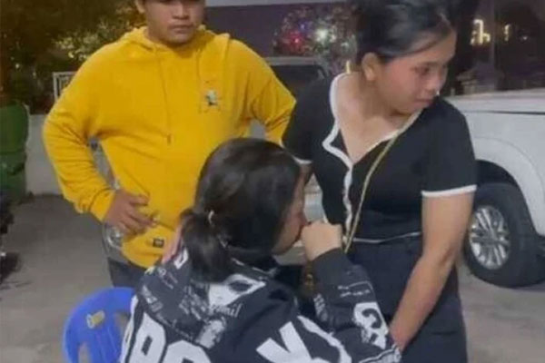 Mẹ dọa tự tử để ép con trai kết hôn, cặp đôi ly dị sau 6 tháng-2