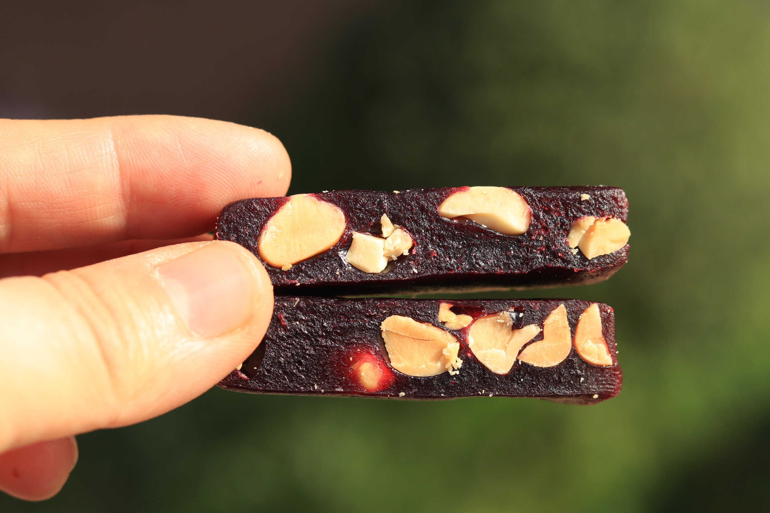 Bỏ qua kẹo nougat đi, hãy làm kẹo lạc theo biến tấu mới cho Tết này: Hương vị chua ngọt, thơm ngon vô cùng!-9