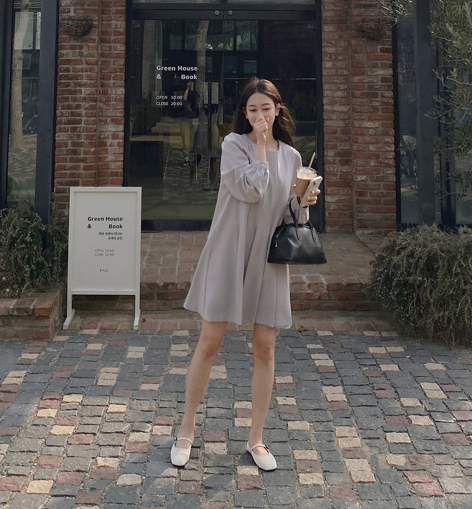 5 mẫu giày hack tuổi, chị em sắm ngay để nâng tầm phong cách Tết-5