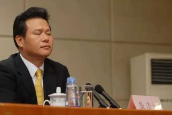 Bên trong căn phòng báu vật của cựu quan chức chống tham nhũng Trung Quốc-9