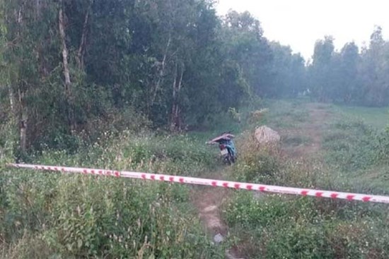 Phát hiện người đàn ông tay cầm dao, tử vong trong khu rừng tràm ở TP.HCM