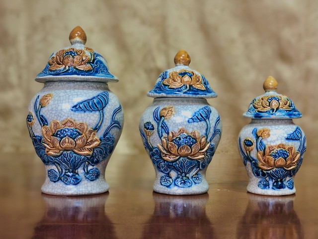 2 đồ vật đặt gần bát hương trên ban thờ, thấy đã nhiều nhưng không phải ai cũng biết tên gọi đúng-4