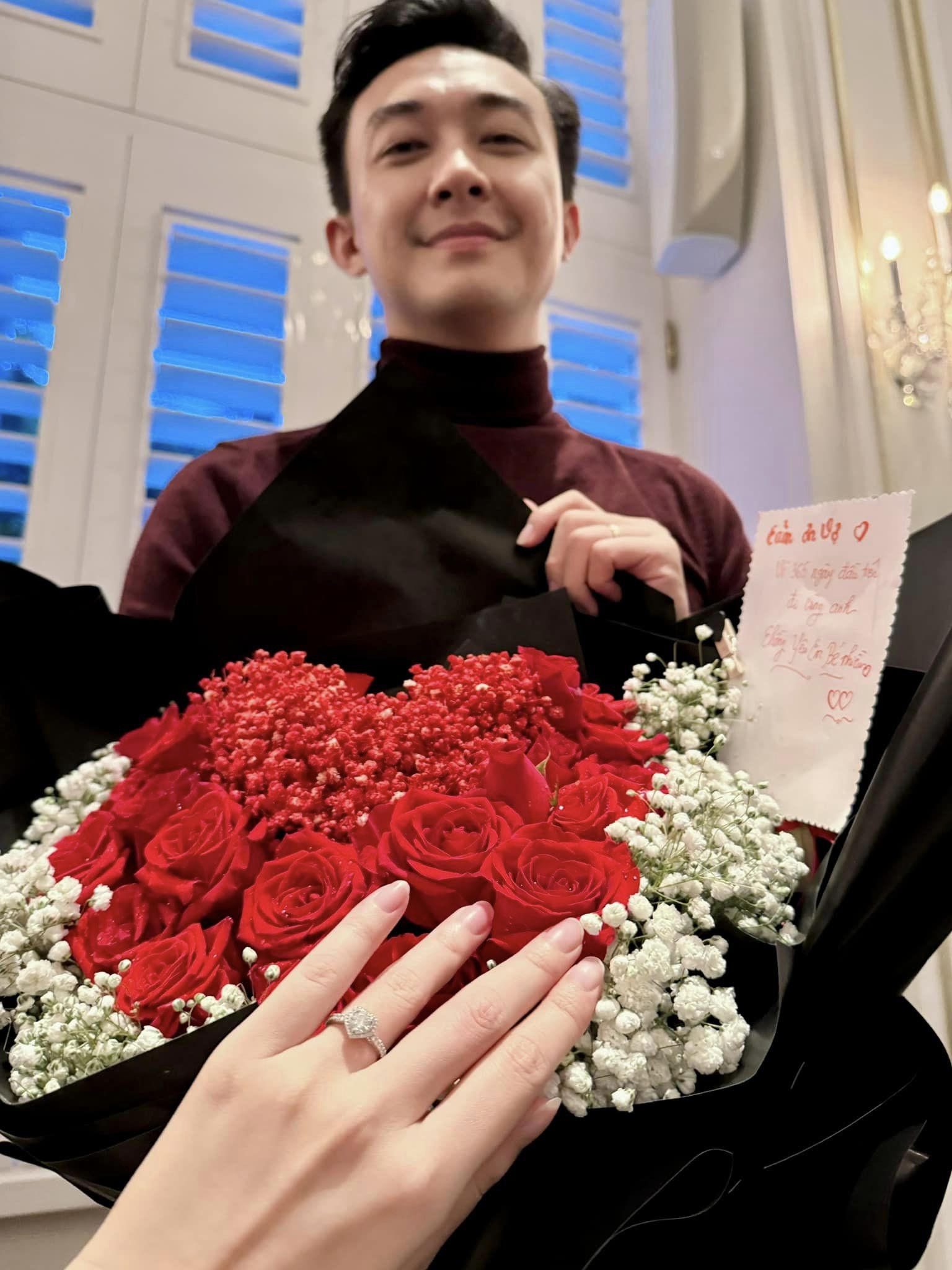 Hoa hậu Vbiz flex được chồng cưng chiều: Nhận cả căn nhà nhân dịp sinh nhật chỉ vì lý do này?-4