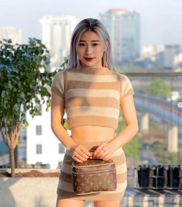 Cuộc sống cực sang chảnh của hot girl thể dục dụng cụ Phạm Như Phương: Đeo túi hiệu, check-in du lịch nước ngoài-2