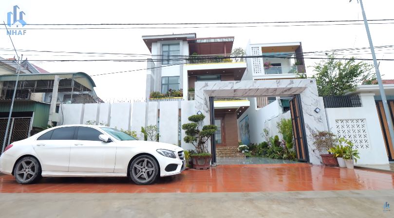 Biệt thự báo hiếu của người con Nghệ An, đi làm xa gửi hết tiền về quê xây lại nhà bố mẹ-1