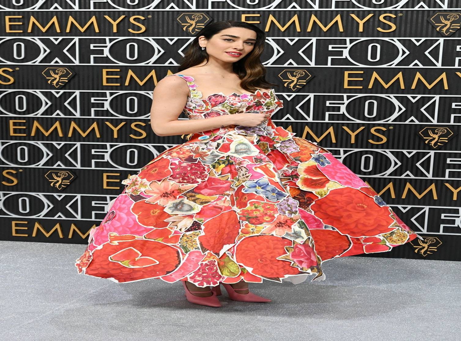 Những bộ cánh đẹp nhất trên thảm đỏ Emmy 2023-9