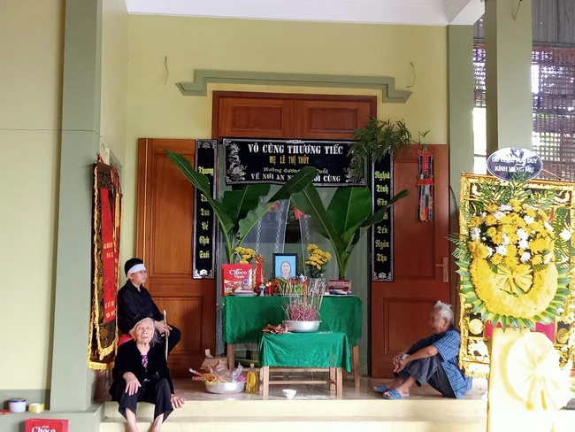 Bố vừa mất chưa được 100 ngày thì mẹ qua đời vì tai nạn, 2 đứa trẻ lâm cảnh mồ côi-4