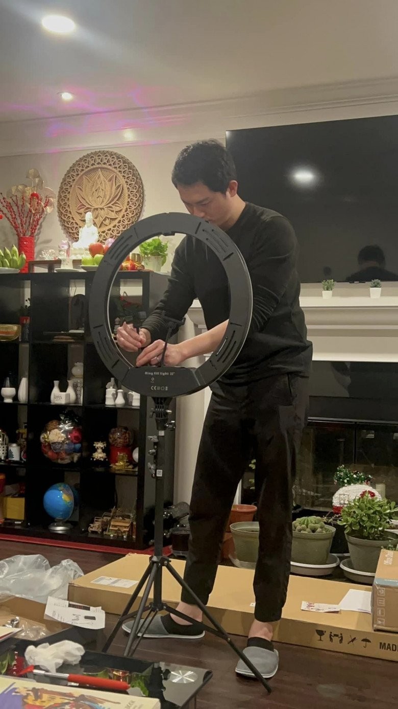 Vướng tin đồn sống trong khu ổ chuột khi theo chồng sang Mỹ, Trang Trần livestream tiết lộ toàn bộ cơ ngơi-2