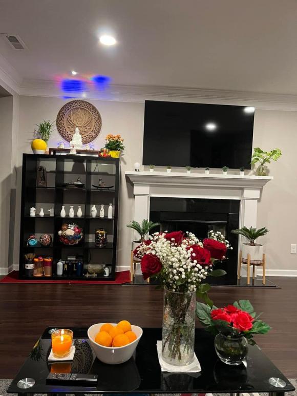 Vướng tin đồn sống trong khu ổ chuột khi theo chồng sang Mỹ, Trang Trần livestream tiết lộ toàn bộ cơ ngơi-15