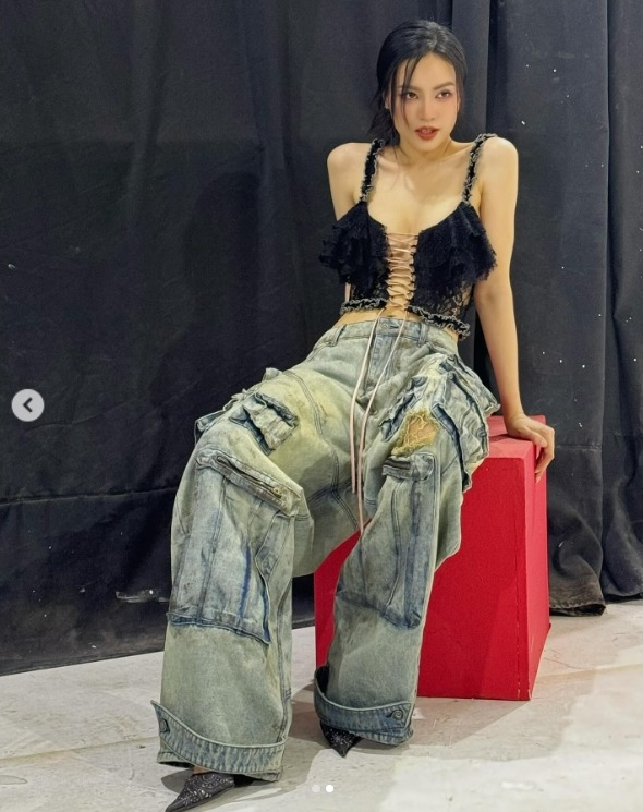 Màn đọ eo ác liệt của dàn Chị đẹp đạp gió rẽ sóng: Lan Ngọc diện đồ phá cách, Huyền baby kín đáo mà vẫn sexy khó cưỡng-2