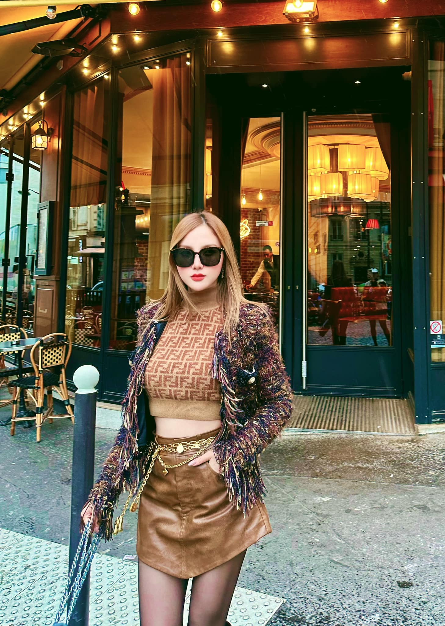 Hội bạn thân toàn làm dâu hào môn: Người kết hôn con trai danh gia vọng tộc, người sống trong biệt thự hơn 100 tỷ-15