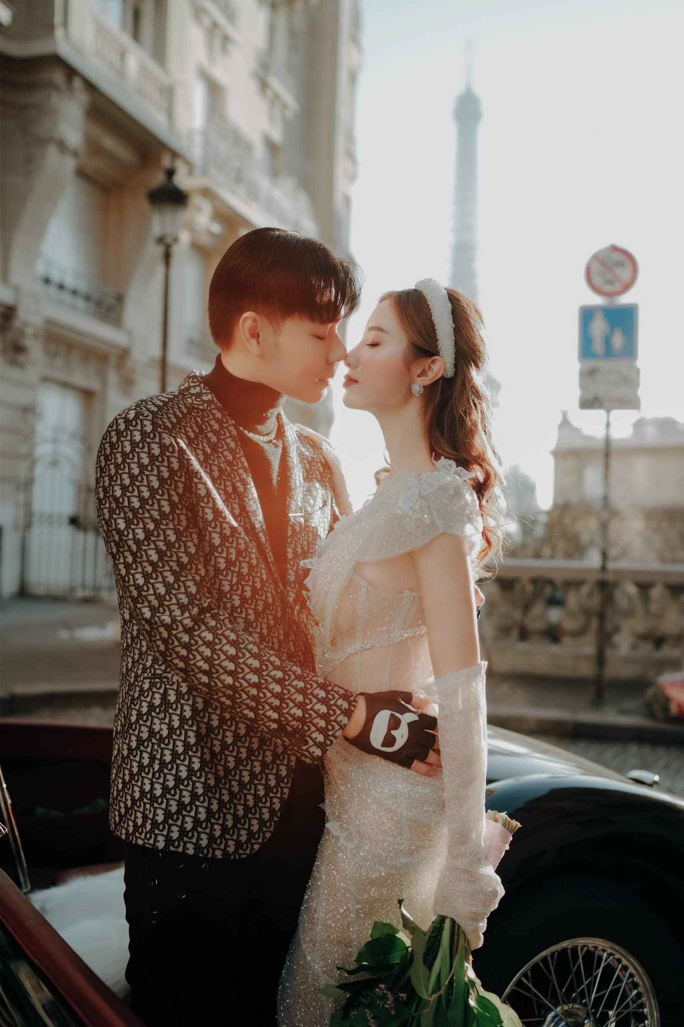 Hội bạn thân toàn làm dâu hào môn: Người kết hôn con trai danh gia vọng tộc, người sống trong biệt thự hơn 100 tỷ-13