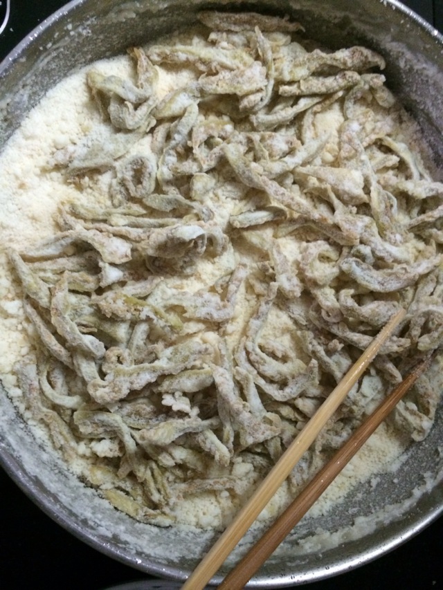 Tết năm nay dùng 2 loại nguyên liệu không ngờ đến đem làm mứt, ăn vừa lạ miệng lại độc đáo vô cùng-6